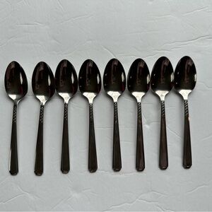 8 OneidaCraft Flight Deluxe Stainless Teaspoons Discontinued Silverware